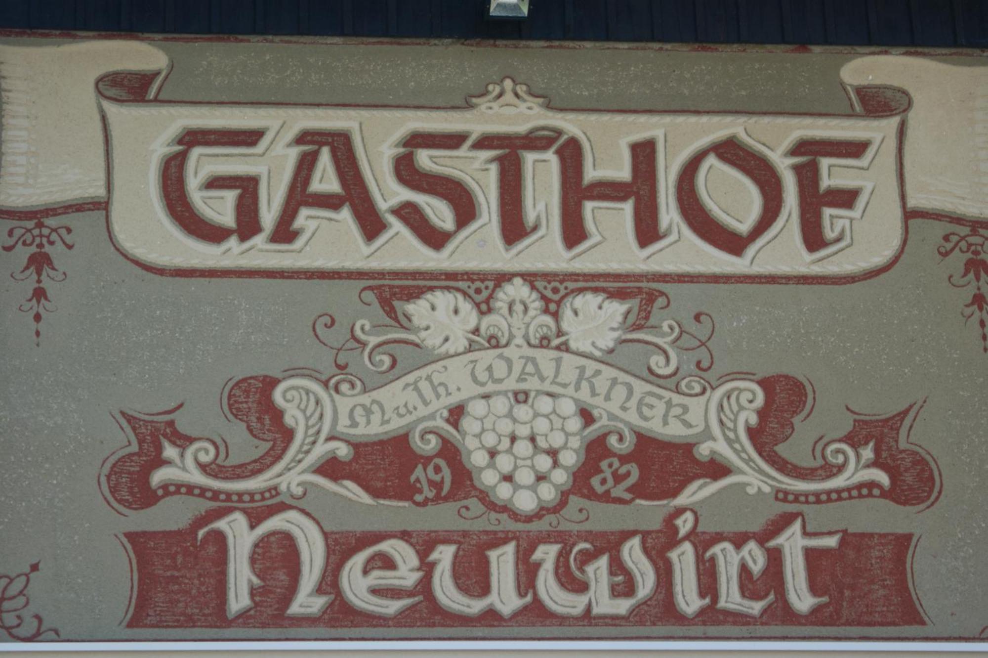 Gasthof Neuwirt Eugendorf Extérieur photo