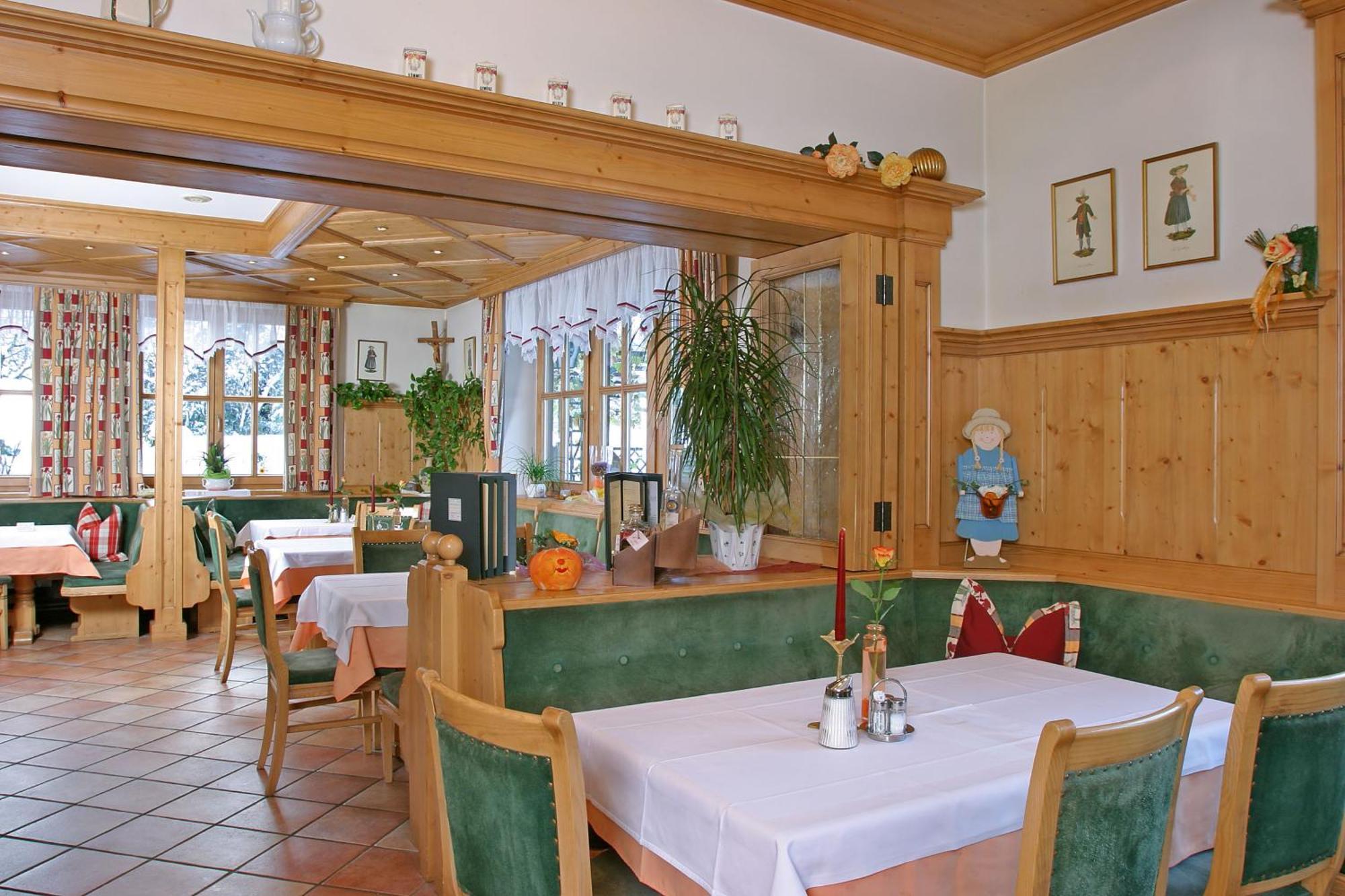 Gasthof Neuwirt Eugendorf Extérieur photo