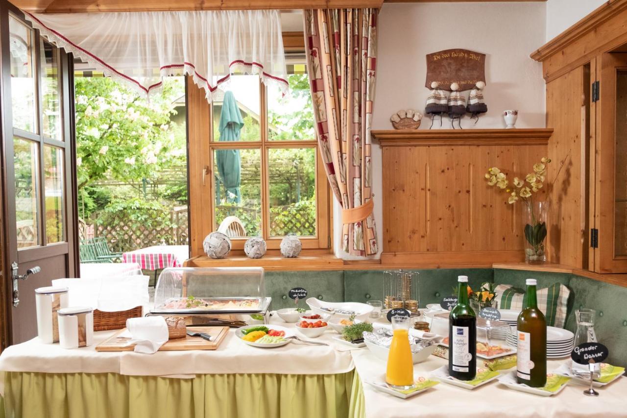 Gasthof Neuwirt Eugendorf Extérieur photo