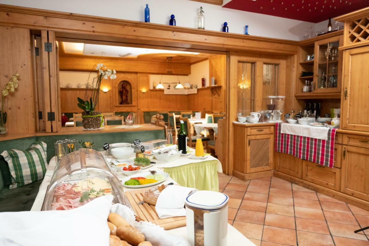 Gasthof Neuwirt Eugendorf Extérieur photo